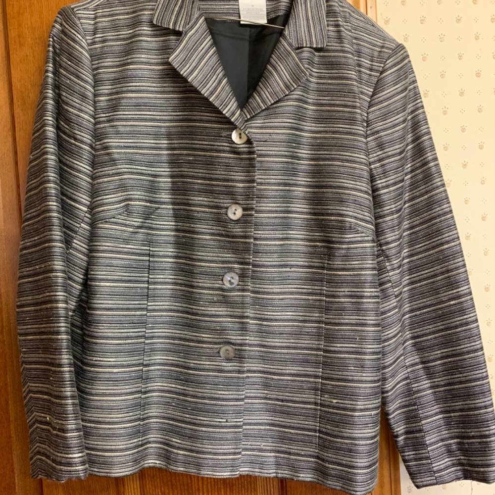 Nice Cropped Jacket Size 12
